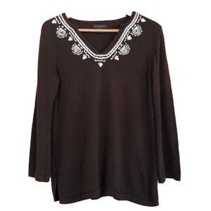 Vintage Banana Republic Factory embroidered v-neck sweater size medium